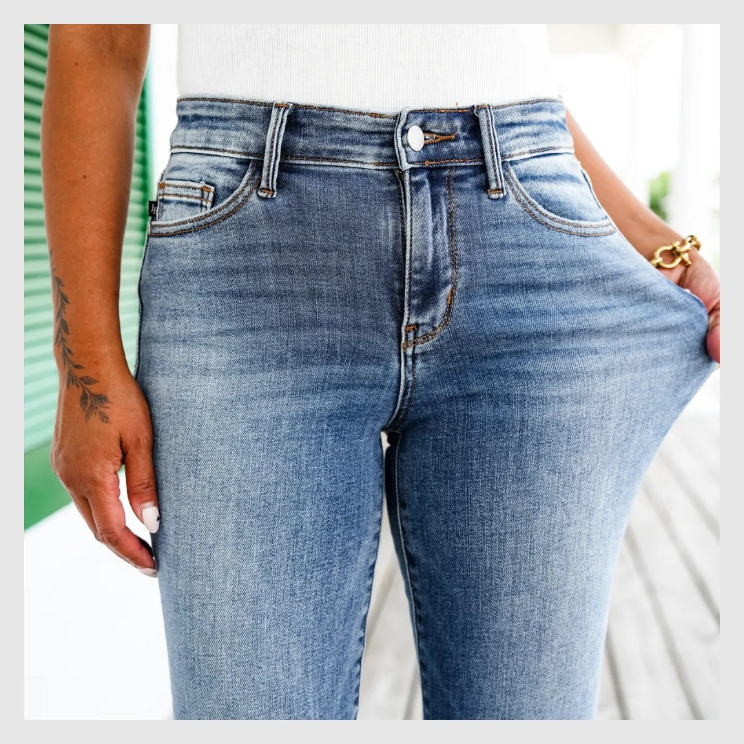 Mid-Rise Women's Bootcut Jeans - Britima™