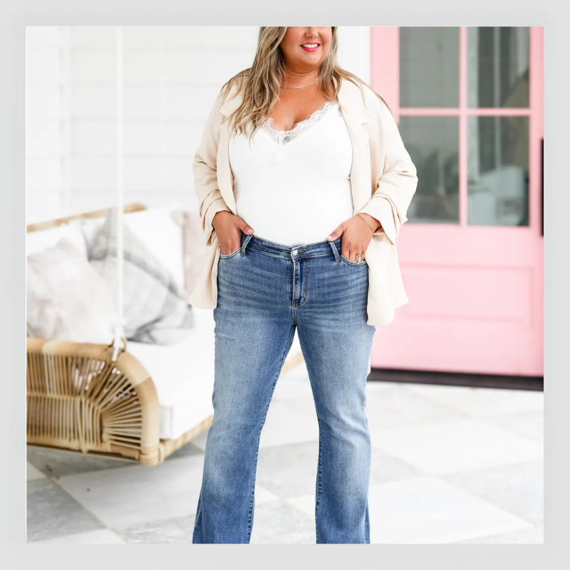 Mid-Rise Women's Bootcut Jeans - Britima™